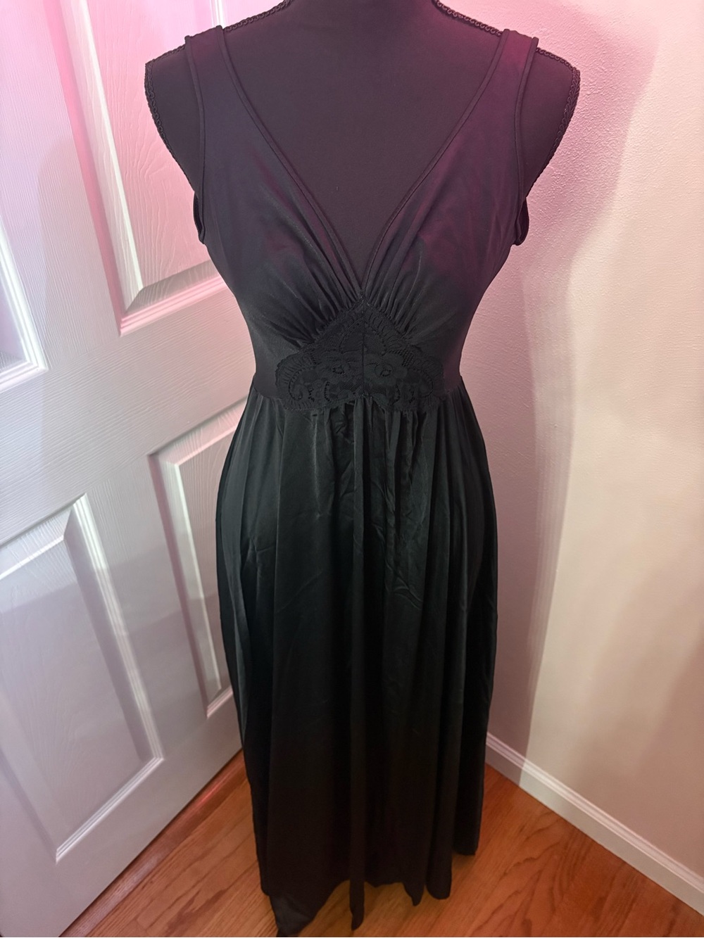 Vintage Olga Black Maxi Chemise